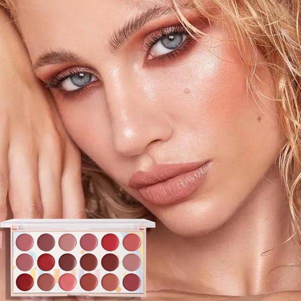 Moccallure Professional 18-colors Lipstick Kit – Long-lasting, Hydrating & Compact |Makeup Set