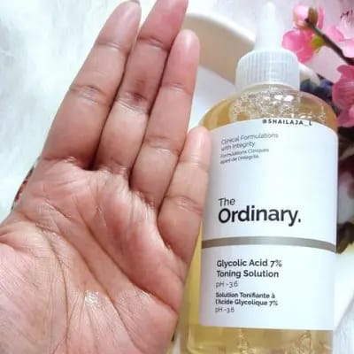 The Ordinary Glycolic Acid 7% Toning Solution Lightweight Liquid Provides Sun Protection – 240ml